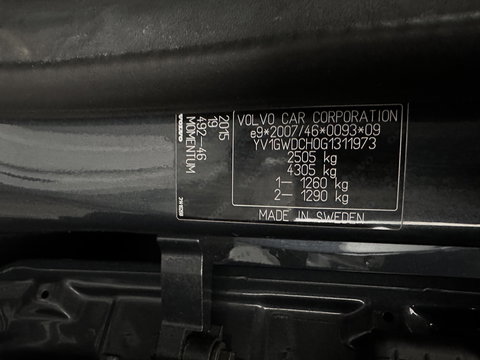 Volvo V60 2.4 D6 Twin Engine R-Design ⚠️Aircopomp Defect⚠️ (Plug-In) *PANO | LEATHER | HEATED-SPORTSEATS | XENON | ADAPTIVE-CRUISE | BLINDSPOT | NAVI-FULLMAP | PRIVACY-GLASS | ECC | MEMORY-PACK | PDC | CRUISE | 18''ALU*