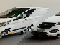 Ford Transit Custom - 280 2.0 TDCI L1H1 Trend Automaat Navigatie DAB Parkeersensoren Airco Camera Carplay Trekhaak