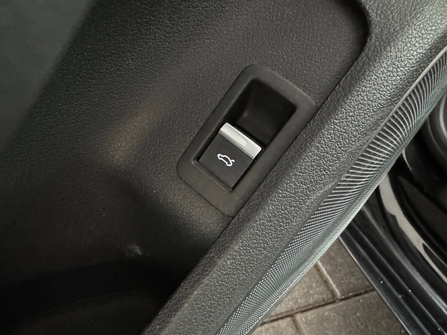 Audi A4 AVANT 40 TFSI quattro S Line Pano|Trekhaak|Sfeer|Lane