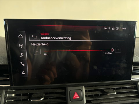 Audi A4 AVANT 40 TFSI quattro S Line Pano|Trekhaak|Sfeer|Lane