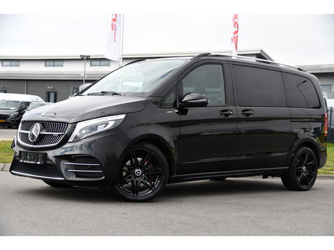 Mercedes-Benz V-Klasse 300d AMG Black Edition Camera, Cruise, Carplay, LED, 2 x Schuifdeur, 237pk, Automaat, Leder, Automaat, Multimedia, Stoelverwarming, Uniek!