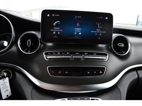 Mercedes-Benz V-Klasse 300d AMG Black Edition Camera, Cruise, Carplay, LED, 2 x Schuifdeur, 237pk, Automaat, Leder, Automaat, Multimedia, Stoelverwarming, Uniek!
