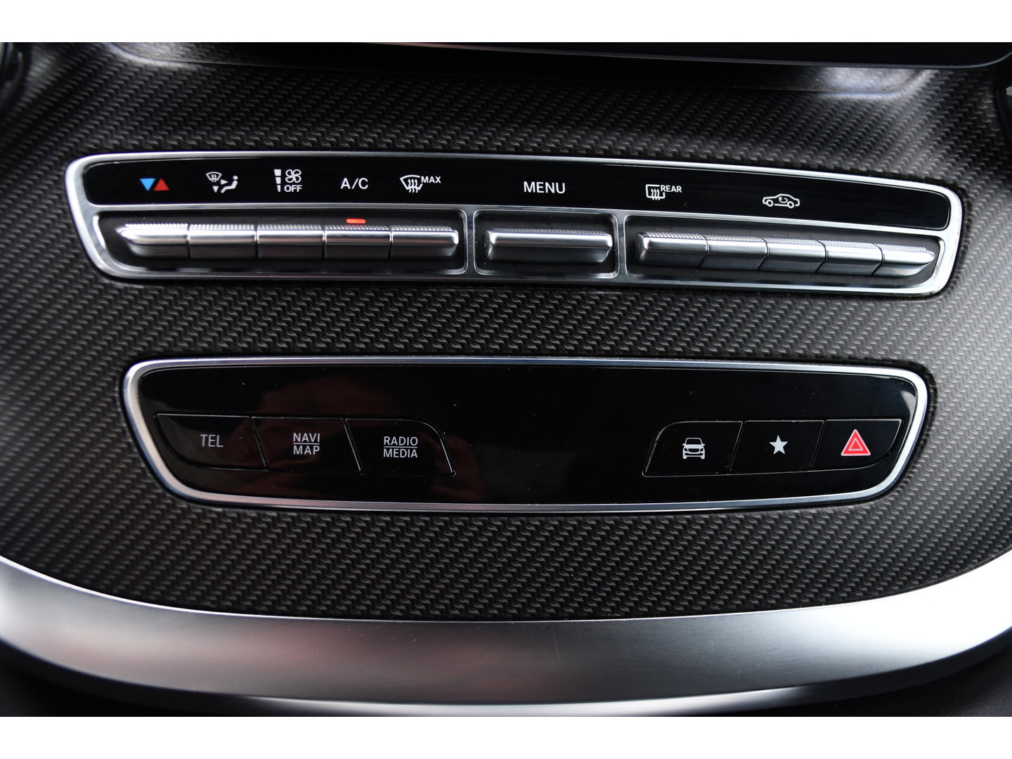 Mercedes-Benz V-Klasse 300d AMG Black Edition Camera, Cruise, Carplay, LED, 2 x Schuifdeur, 237pk, Automaat, Leder, Automaat, Multimedia, Stoelverwarming, Uniek!