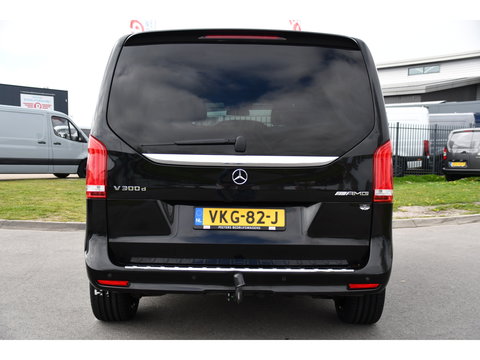 Mercedes-Benz V-Klasse 300d AMG Black Edition Camera, Cruise, Carplay, LED, 2 x Schuifdeur, 237pk, Automaat, Leder, Automaat, Multimedia, Stoelverwarming, Uniek!