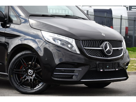 Mercedes-Benz V-Klasse 300d AMG Black Edition Camera, Cruise, Carplay, LED, 2 x Schuifdeur, 237pk, Automaat, Leder, Automaat, Multimedia, Stoelverwarming, Uniek!