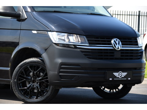 Volkswagen Transporter 2.0 TDI L1H1 30 Black Edition Cruise, Carplay, 150PK, Automaat, Standkachel, Stoelverwarming, Sensoren, Trekhaak