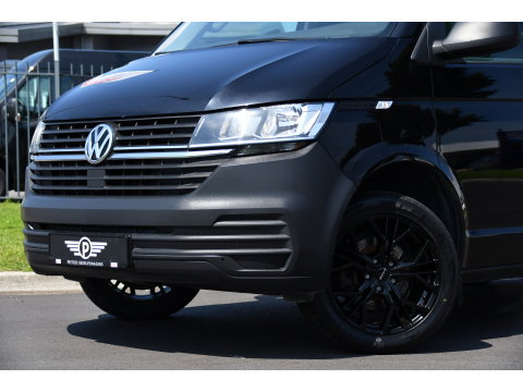 Volkswagen Transporter 2.0 TDI L1H1 30 Black Edition Cruise, Carplay, 150PK, Automaat, Standkachel, Stoelverwarming, Sensoren, Trekhaak