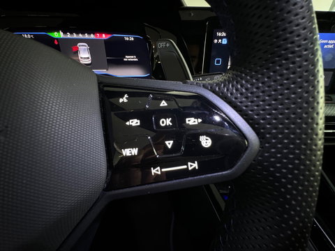 Volkswagen Golf 2.0 TSI R 4Motion Performance Pano|Drift|H/K