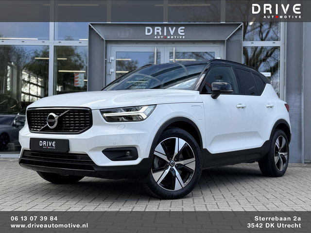 Volvo XC40 - 1.5 T4 Recharge R-Design |H/K|AutoPilot|Winterpakket|Cam
