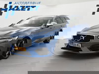 Volvo V90 - 2.0 T8 AWD 390 PK R-DESIGN + BOWERS & WILKINS | HEAD-UP | ELEK. TREKHAAK | INSCRIPTION BURSTING BLUE METALLIC