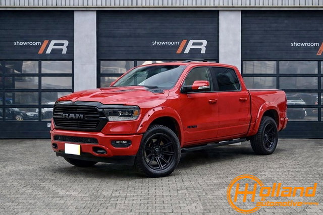 Dodge Ram 1500 - 4X4 5.7 V8 4x4 Crew Cab|laramie wide body!