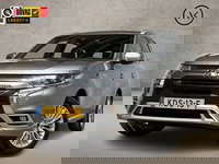 Mitsubishi Outlander - 2.4 PHEV Deluxe 225Pk Automaat (SCHUIFDAK, GROOT NAVI, LEDER, ZWART HEMEL, 360 CAMERA, GETINT GLAS, SPORTSTOELEN, ADAPTIVE CRUISE, STUUR/STOELVERWARMING, NIEUWE APK, NIEUWSTAAT)