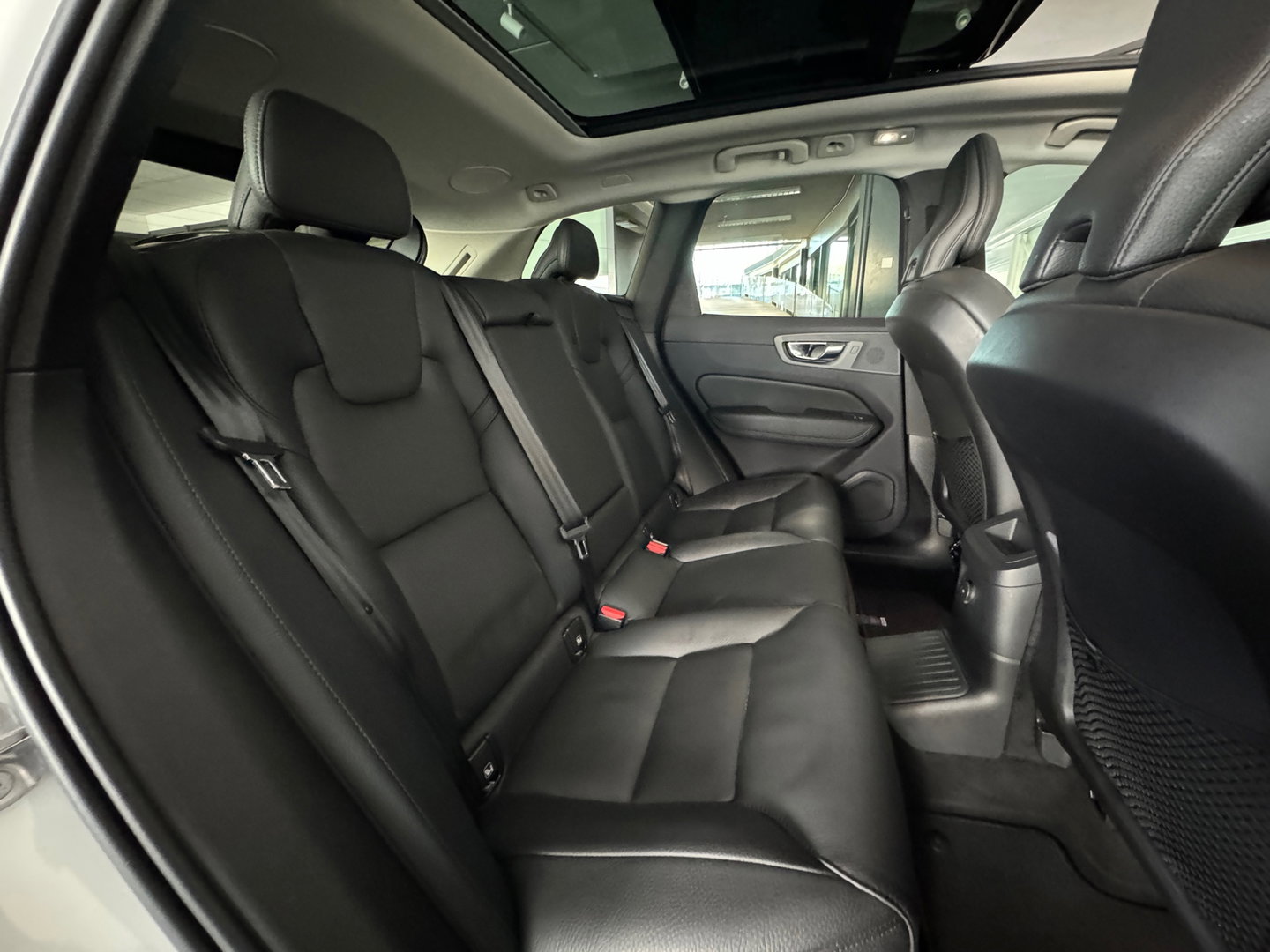 Volvo XC60 2.0 T8 Plug-in hybrid AWD Plus Bright Pano|Memory