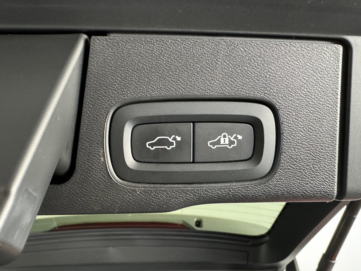 Volvo XC60 2.0 T8 Plug-in hybrid AWD Plus Bright Pano|Memory