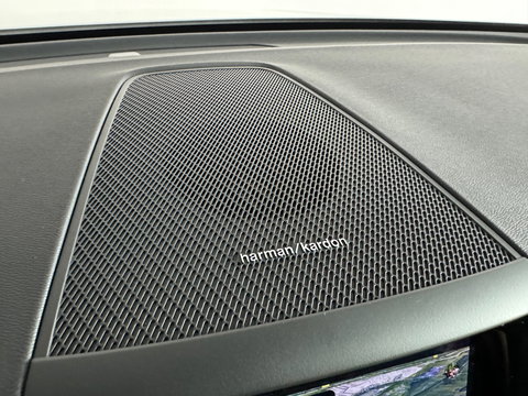 Volvo XC60 2.0 T8 Plug-in hybrid AWD Plus Bright Pano|Memory