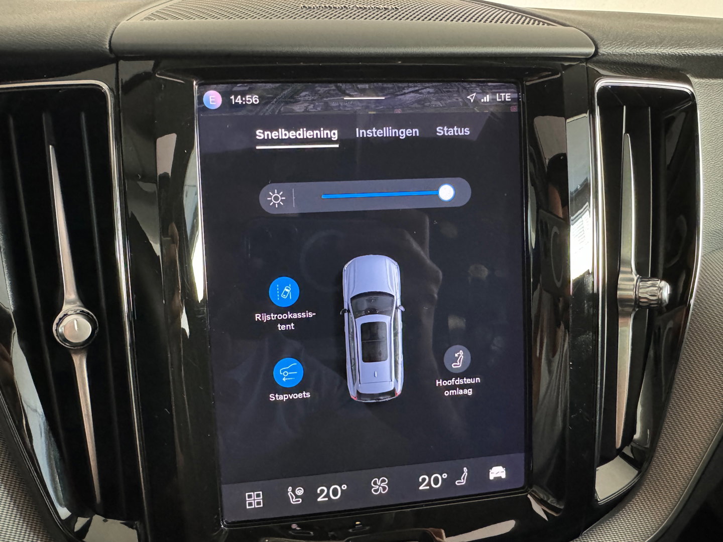 Volvo XC60 2.0 T8 Plug-in hybrid AWD Plus Bright Pano|Memory