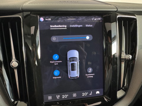 Volvo XC60 2.0 T8 Plug-in hybrid AWD Plus Bright Pano|Memory