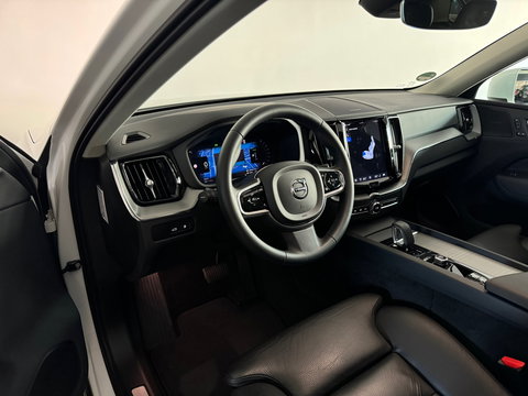 Volvo XC60 2.0 T8 Plug-in hybrid AWD Plus Bright Pano|Memory