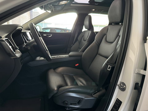 Volvo XC60 2.0 T8 Plug-in hybrid AWD Plus Bright Pano|Memory