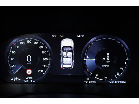Volvo XC40 1.5 T5 Plug-in hybrid Plus Bright | Leer | ACC | Blis | 20' | H&K Audio | Memory stoelen | Achteruitrijcamera |
