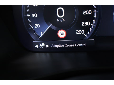 Volvo XC40 1.5 T5 Plug-in hybrid Plus Bright | Leer | ACC | Blis | 20' | H&K Audio | Memory stoelen | Achteruitrijcamera |
