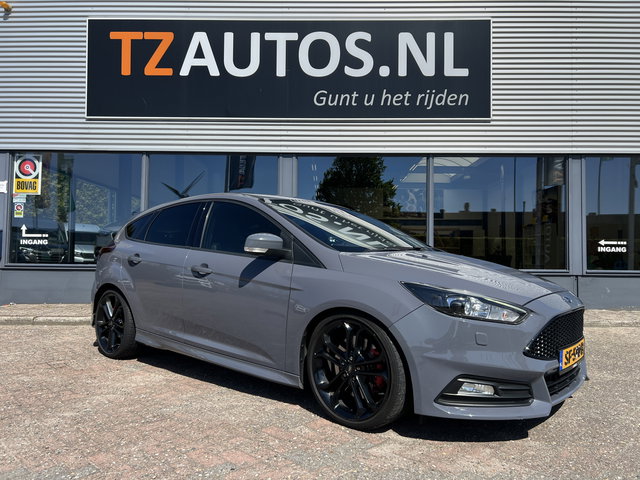 Ford Focus - 2.0 TDCI ST-3 185pk/Recaro/Navi/Led