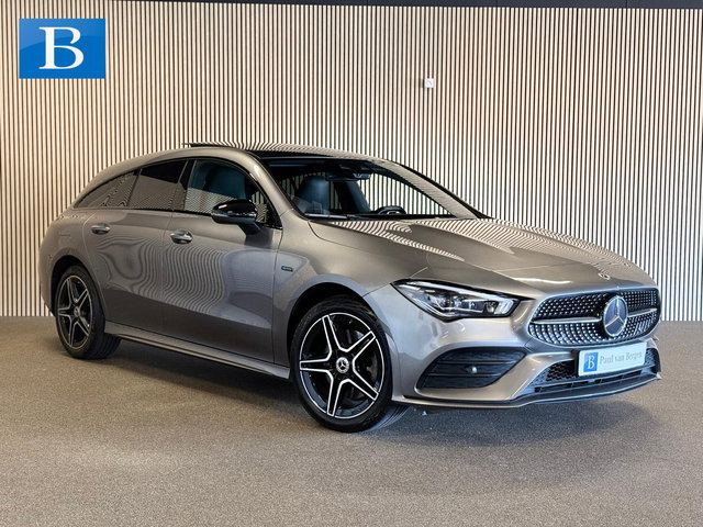 Mercedes-Benz CLA - Shooting Brake 250e AMG STYLING-PANORAMA-MEMORY-TREKHAAK-NIGHT-SOUND-KEYLESS