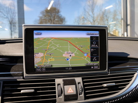 Audi A6 Avant 4.0 TFSI RS 6 quattro Keramisch Bang & Olufsen Nachtzicht Panodak