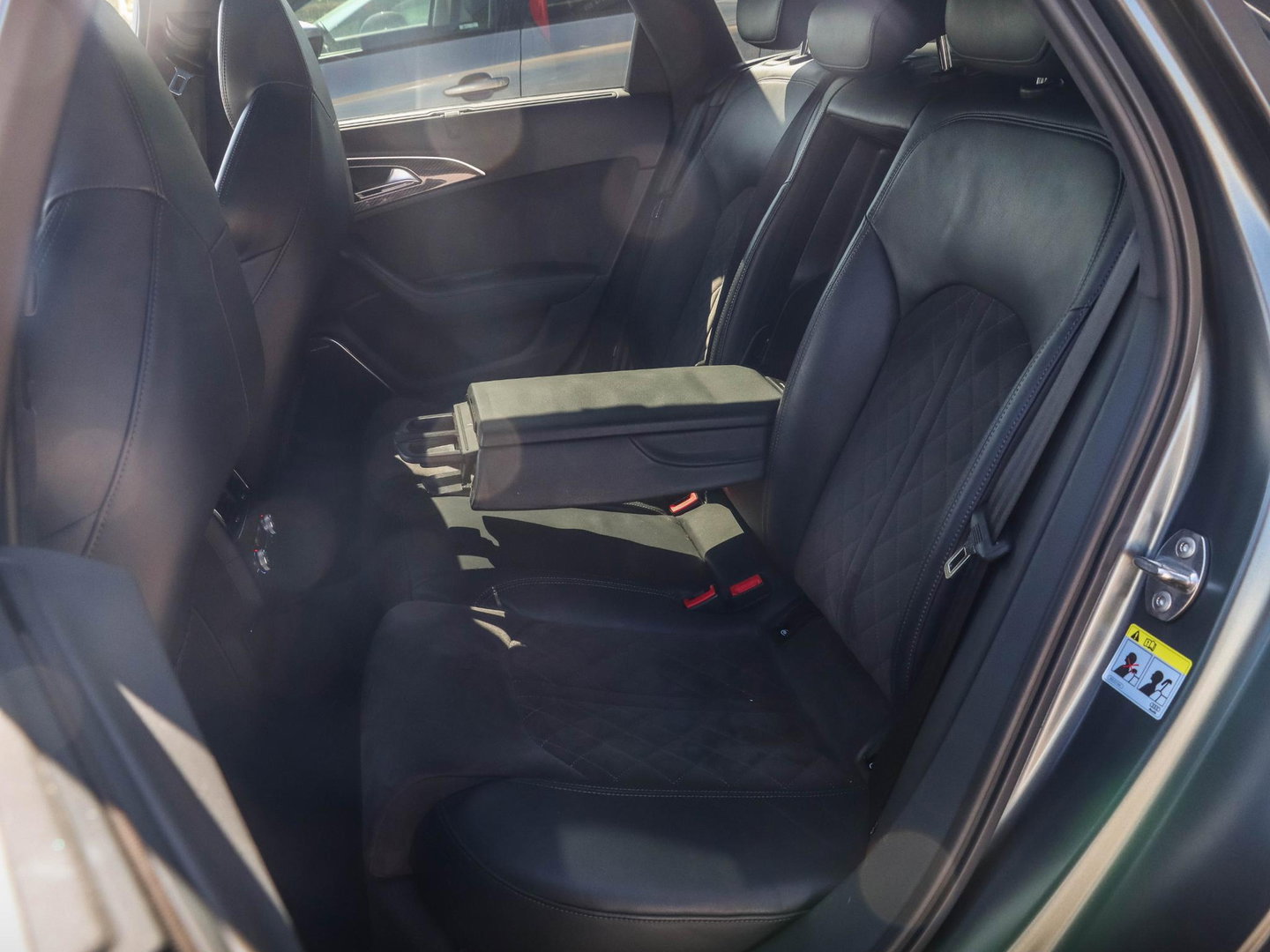 Audi A6 Avant 4.0 TFSI RS 6 quattro Keramisch Bang & Olufsen Nachtzicht Panodak