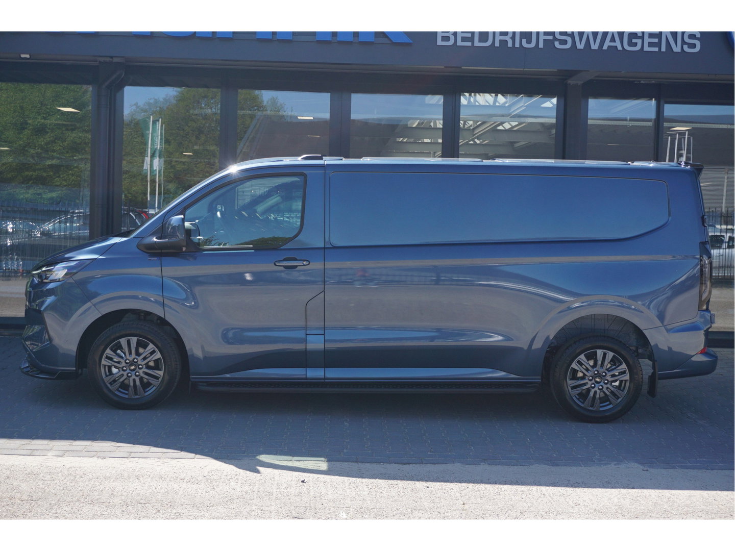 Ford Transit Custom 320L 170PK Aut. JWR Edition BPM VRIJ!! 13" Navi, Adap. Cruise, Camera, 17" LM, LED!! NR. 495