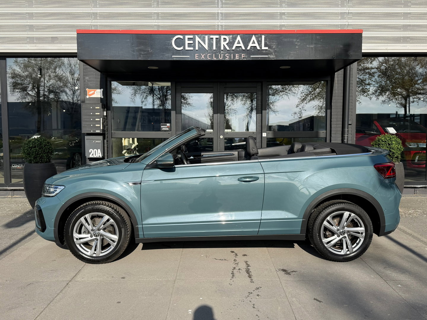 Volkswagen T-Roc Cabrio 1.5 TSI R-Line Leder|ACC|Keyless|IQ-Lights|Carplay|Camera|Virtual-cockpit