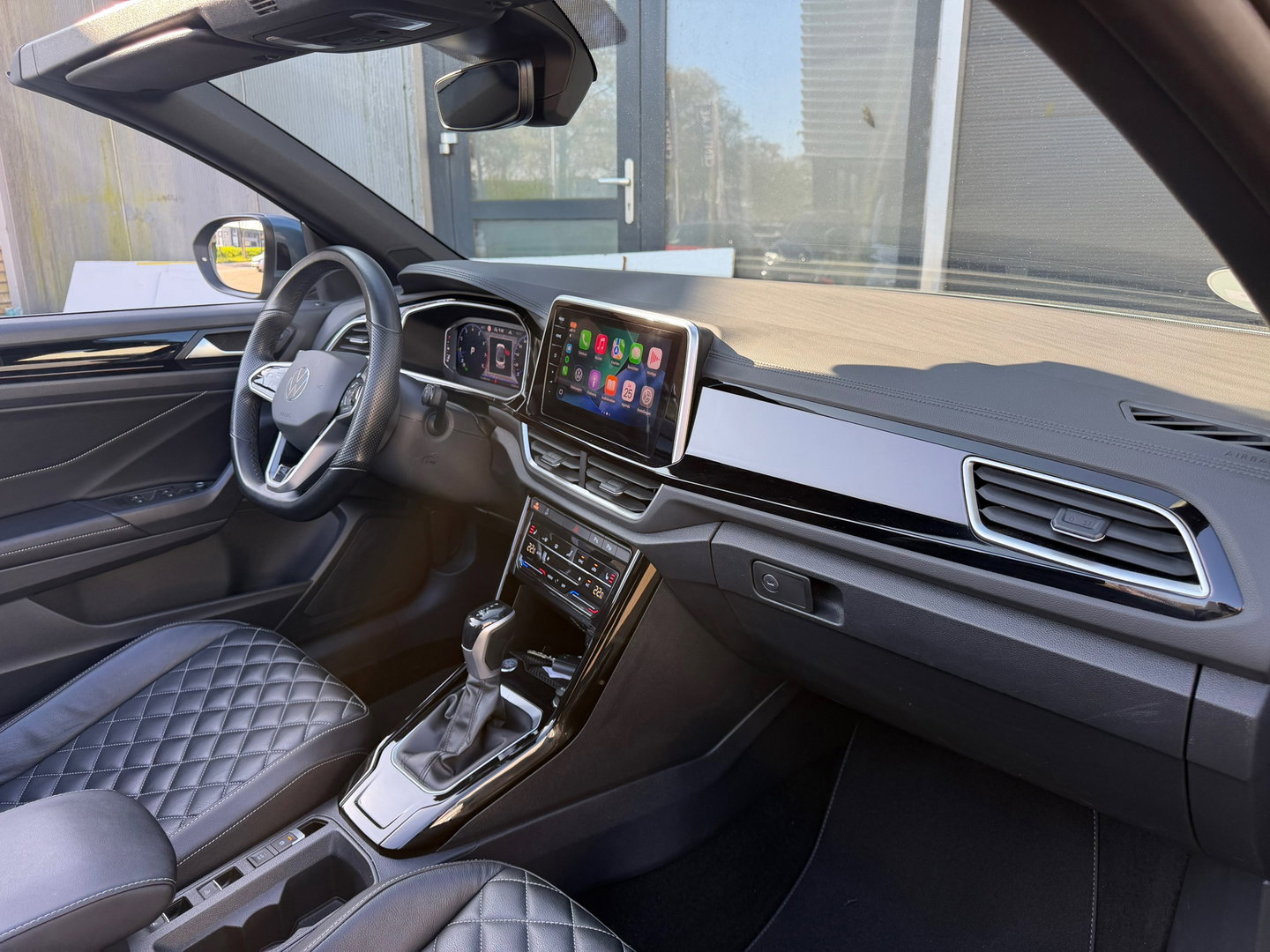 Volkswagen T-Roc Cabrio 1.5 TSI R-Line Leder|ACC|Keyless|IQ-Lights|Carplay|Camera|Virtual-cockpit