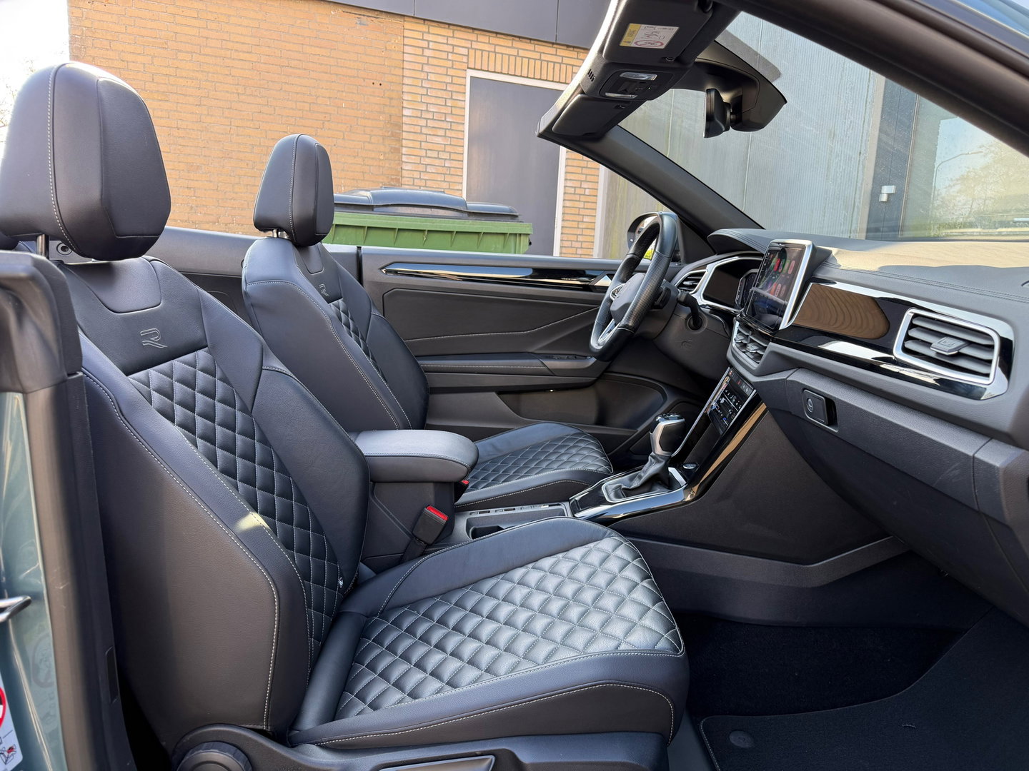 Volkswagen T-Roc Cabrio 1.5 TSI R-Line Leder|ACC|Keyless|IQ-Lights|Carplay|Camera|Virtual-cockpit