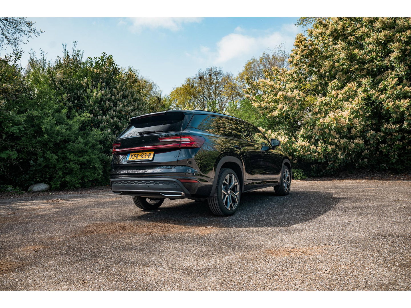Škoda Kodiaq 1.5 TSI PHEV Sportline | PANO | TREKHAAK | 20" | DYNAMIC CHASSIS