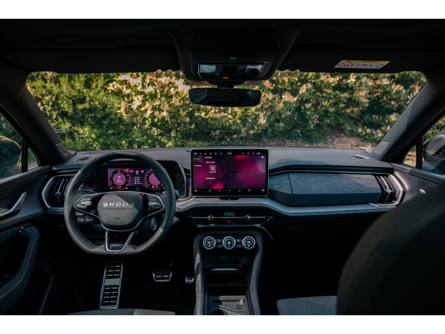 Škoda Kodiaq 1.5 TSI PHEV Sportline | PANO | TREKHAAK | 20" | DYNAMIC CHASSIS