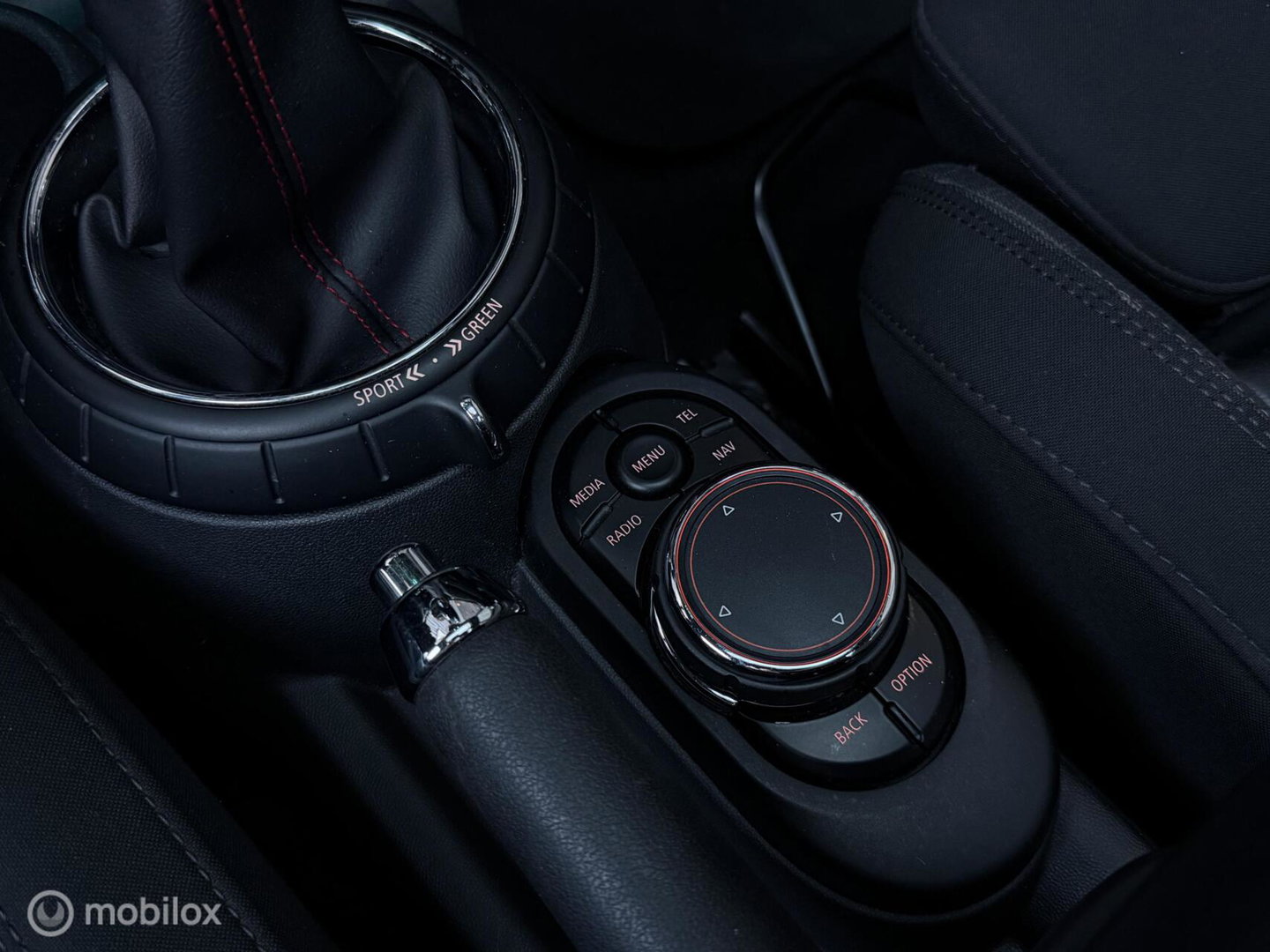 MINI Cooper S Mini 2.0 Chili | JCW Pakket | Pano | Harman Kardon