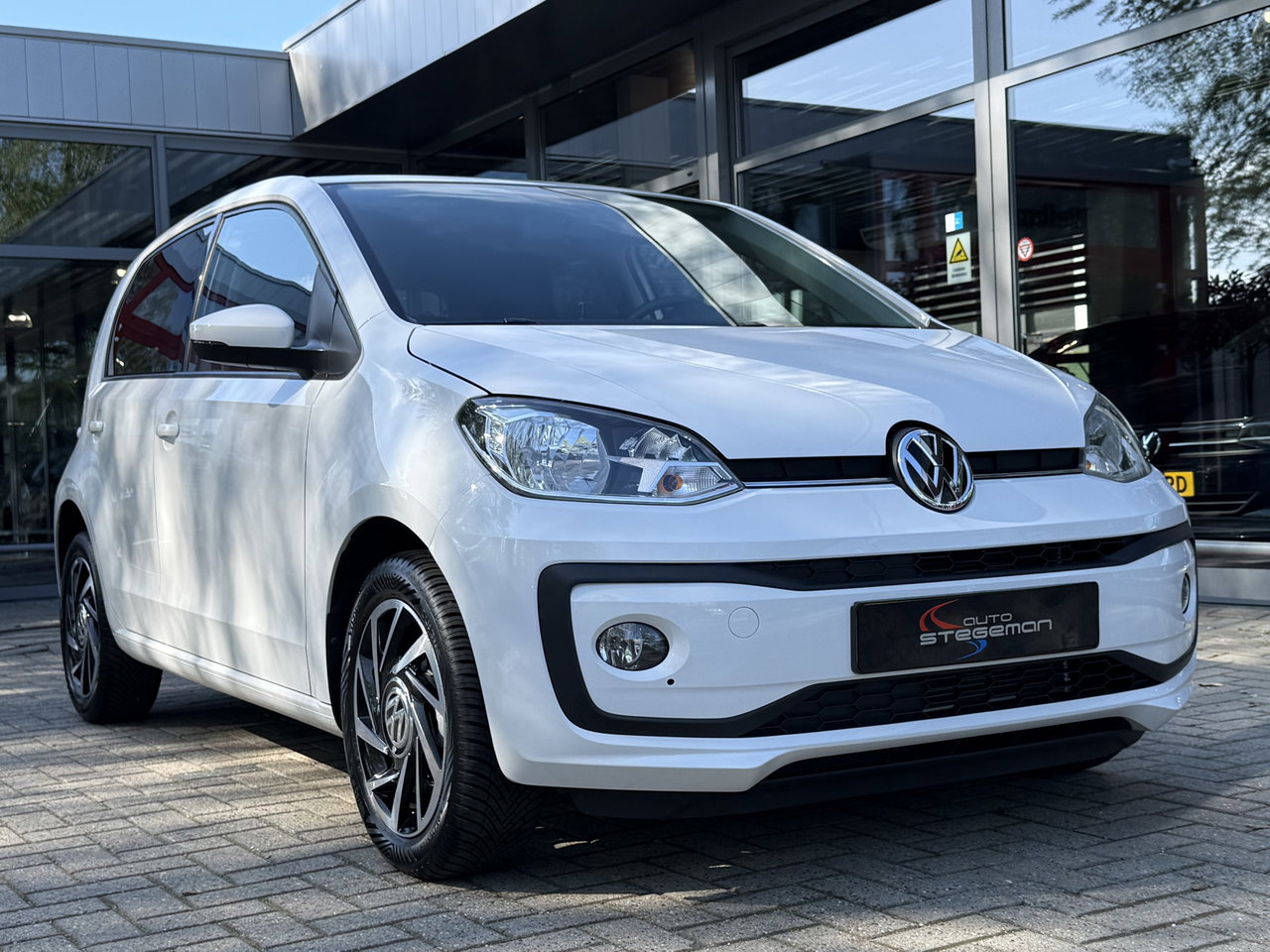Volkswagen up!