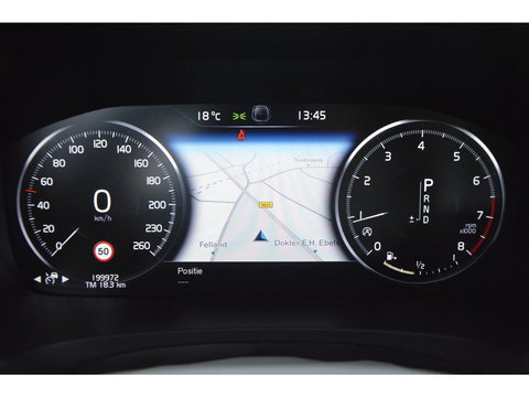 Volvo V90 Cross Country T5 AWD | Panoramadak | Trekhaak | Head-Up Display | Apple CarPlay | Stoelverwarming | Memory |
