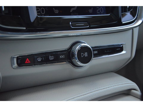 Volvo V90 Cross Country T5 AWD | Panoramadak | Trekhaak | Head-Up Display | Apple CarPlay | Stoelverwarming | Memory |