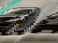 Volkswagen Golf - 1.0 TSI Sportline Automaat (APPLE CARPLAY, GROOT NAVI, CAMERA, CLIMATE, STOELVERWARMING, SPORTSTOELEN, ADAPTIVE CRUISE, PARKEERSENSOREN, GETINT GLAS, NIEUWSTAAT)