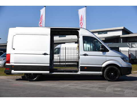 Volkswagen Crafter 35 2.0 TDI L3H3 Highline Camera, Cruise, Carplay, 177PK, Automaat, 2 x Schuifdeur, Leder, Stoelverwarming, UNIEK!