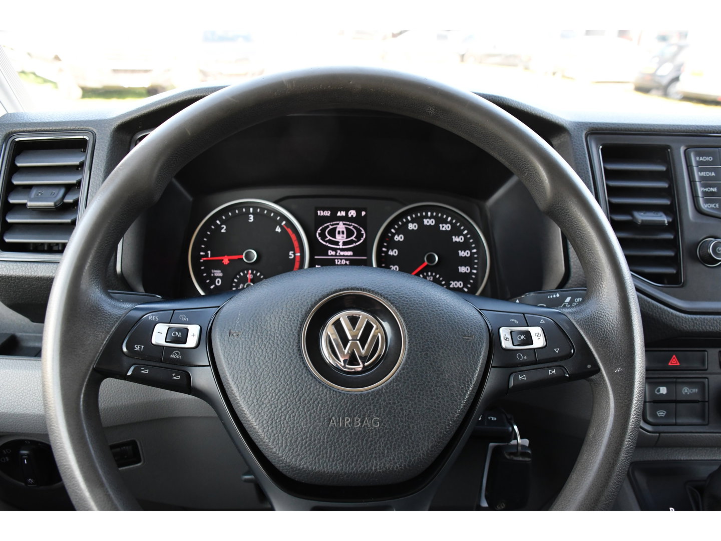 Volkswagen Crafter 35 2.0 TDI L3H3 Highline Camera, Cruise, Carplay, 177PK, Automaat, 2 x Schuifdeur, Leder, Stoelverwarming, UNIEK!