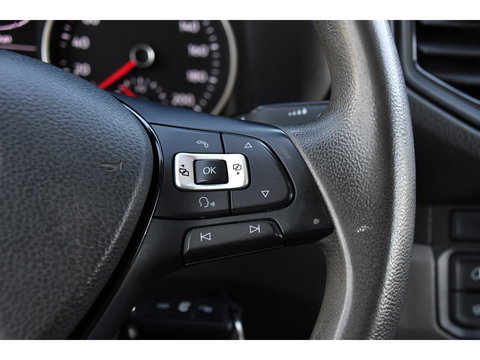 Volkswagen Crafter 35 2.0 TDI L3H3 Highline Camera, Cruise, Carplay, 177PK, Automaat, 2 x Schuifdeur, Leder, Stoelverwarming, UNIEK!