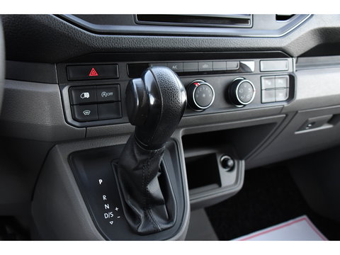 Volkswagen Crafter 35 2.0 TDI L3H3 Highline Camera, Cruise, Carplay, 177PK, Automaat, 2 x Schuifdeur, Leder, Stoelverwarming, UNIEK!