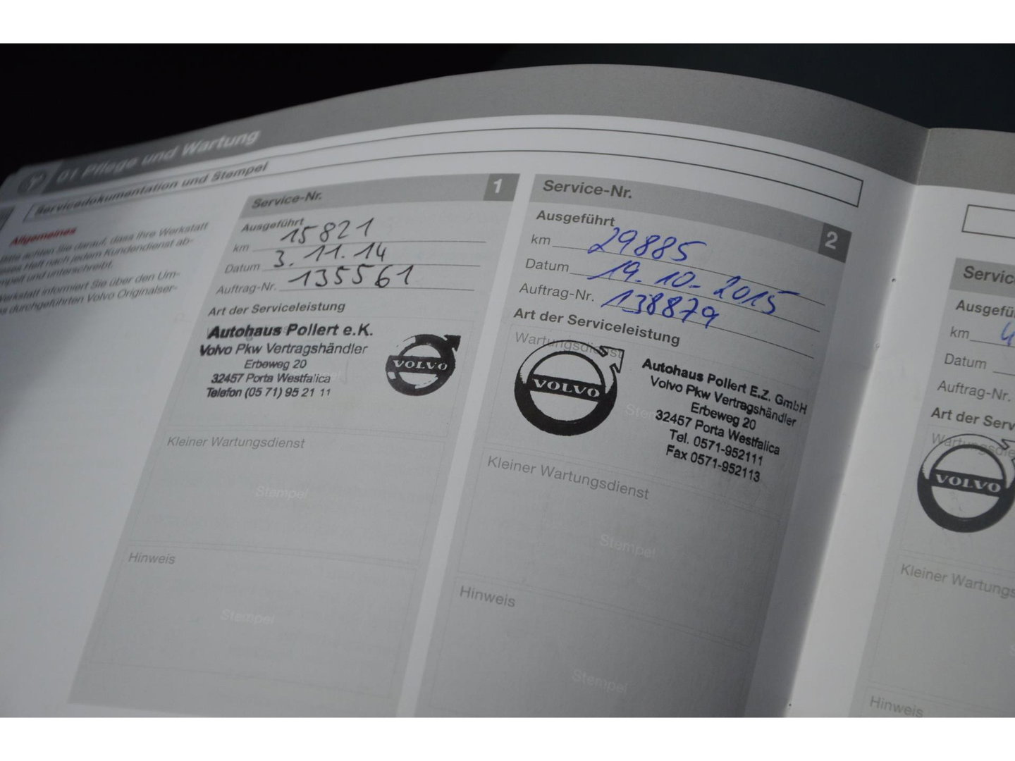 Volvo V60 T3 R-Design | Stoelverwarming | Trekhaak | Rondom parkeersensoren | High Performance Audio | Automaat |