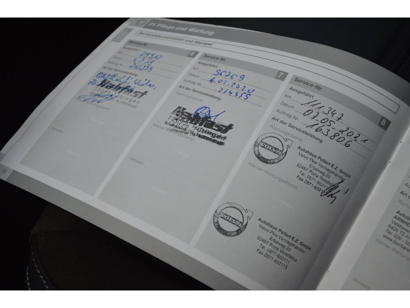 Volvo V60 T3 R-Design | Stoelverwarming | Trekhaak | Rondom parkeersensoren | High Performance Audio | Automaat |