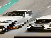 Volvo V60 - 2.0 B3 Sport 163Pk Automaat (APPLE CARPLAY, GROOT NAVI, CAMERA, GETINT GLAS, KEYLESS, SPORTSTOELEN, ELEK ACHTERKLEP, NIEUWE APK, NIEUWSTAAT)