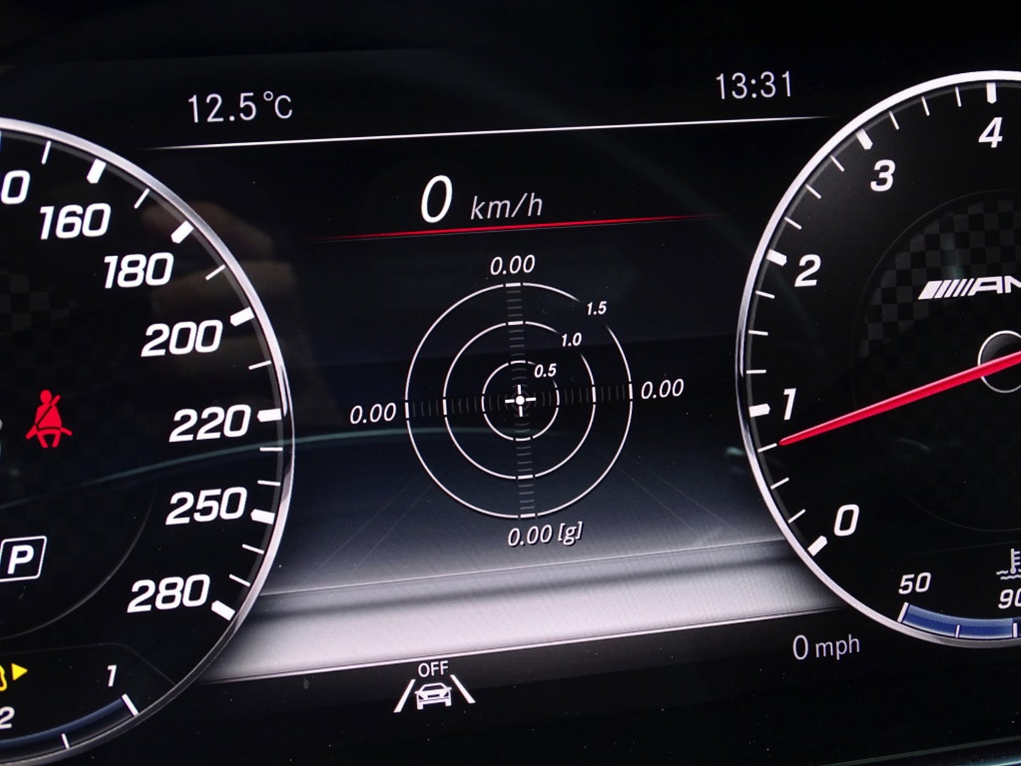 Mercedes-Benz E-Klasse 200 Prestige / AMG / LED