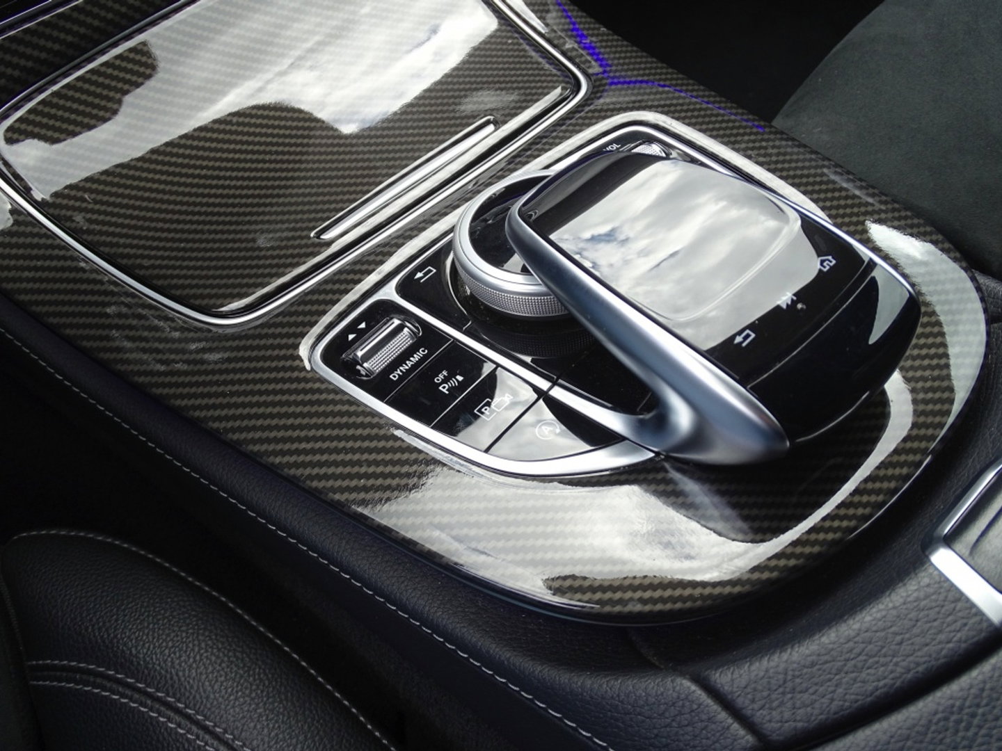 Mercedes-Benz E-Klasse 200 Prestige / AMG / LED