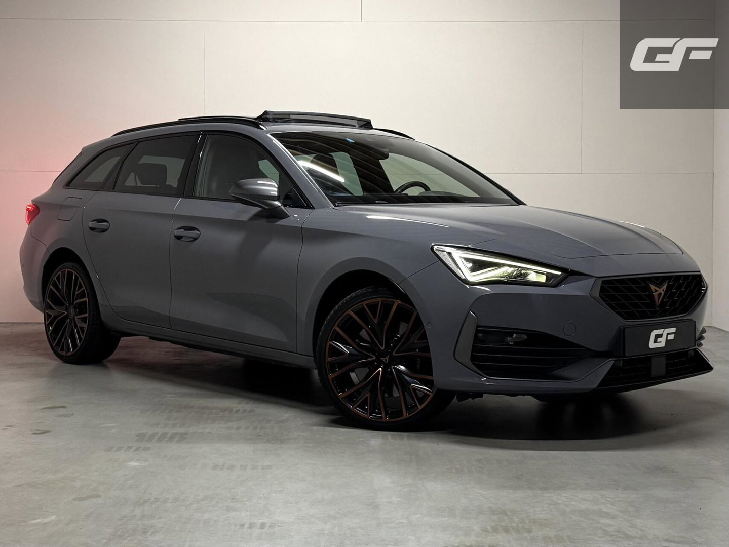 CUPRA Leon Sportstourer 1.4 e-Hybrid VZ Copper Edition Leer Pano Sfeer